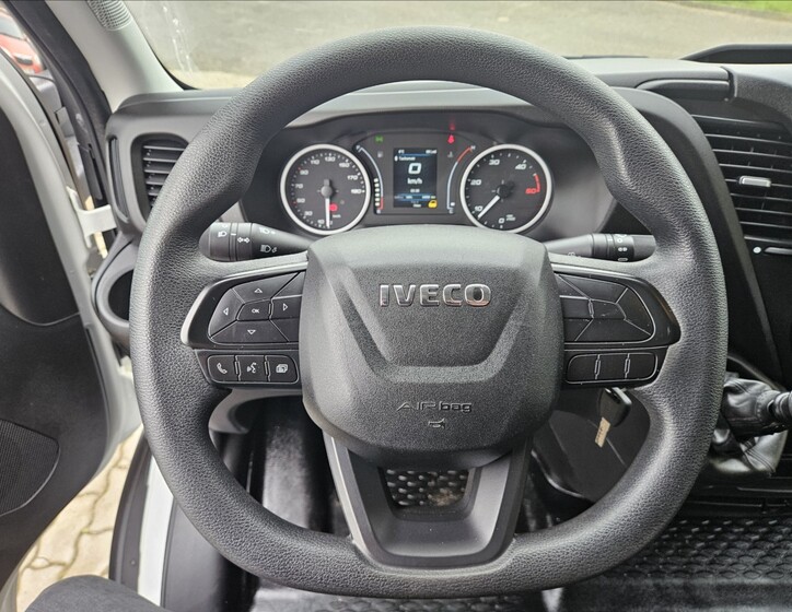 Iveco Daily 9