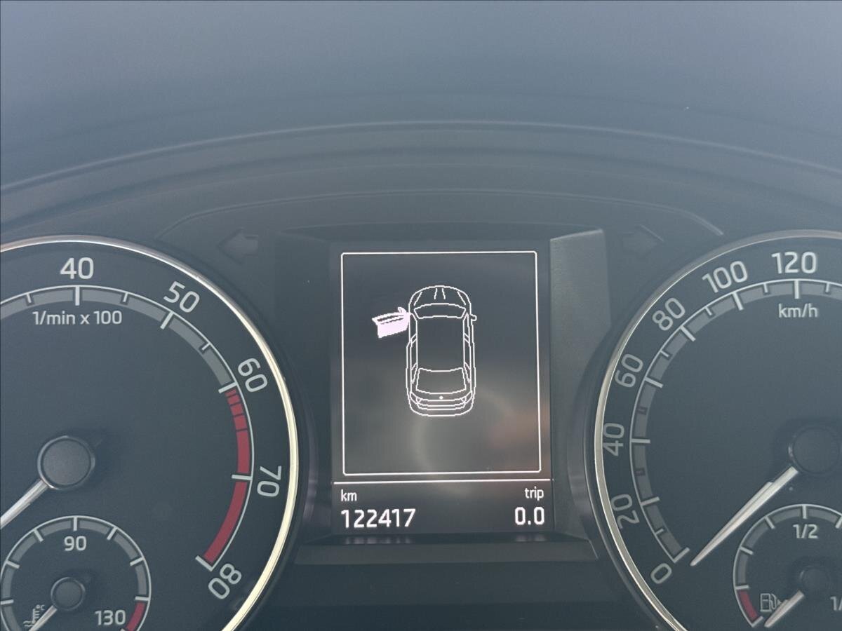 Škoda Rapid Hatchback 999,0 81 kw