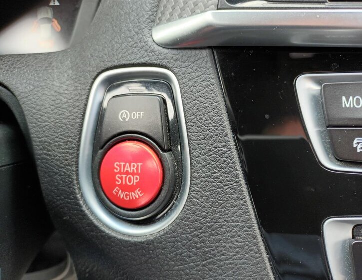 BMW M2 Kupé 3,0 l 302 kw