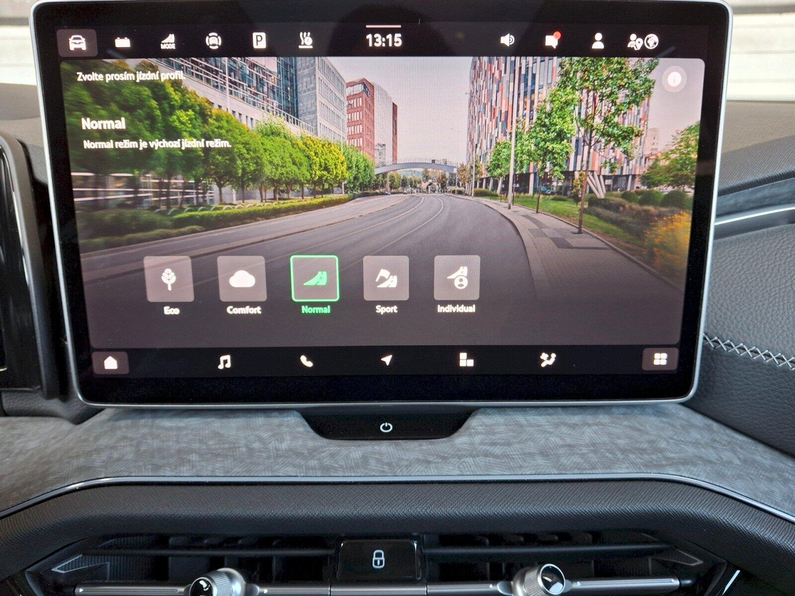 Škoda Kodiaq SUV / Terénní 1,5 l 150 kw