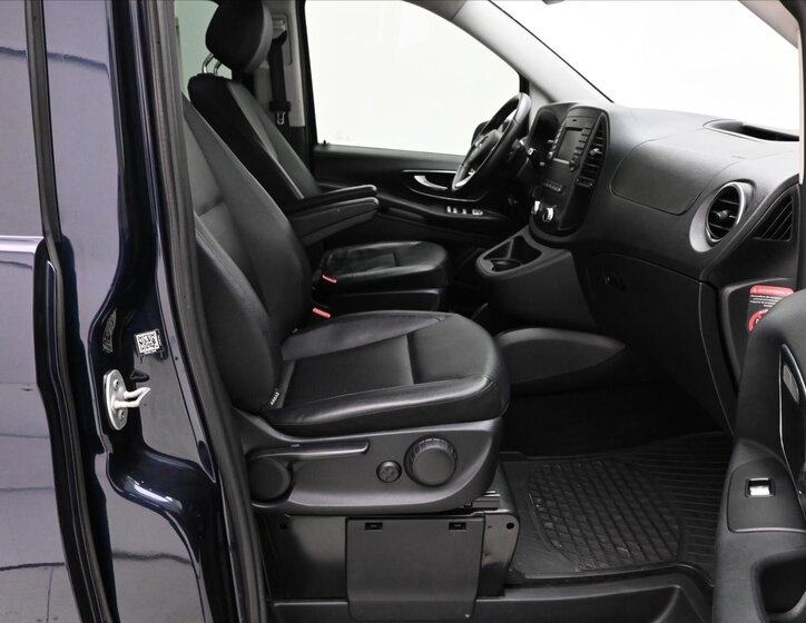 Mercedes-Benz Vito MPV 2,1 l 120 kw