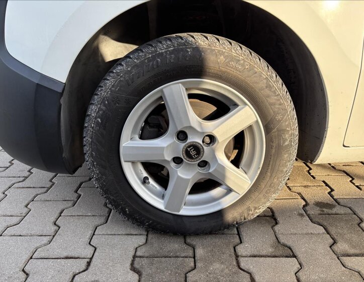 Fiat Fiorino Skříň 1,2 l 55 kw