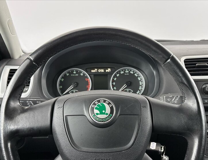 Škoda Fabia Hatchback 1,6 l 77 kw