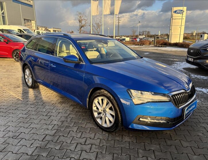 Škoda Superb Kombi 2,0 l 110 kw