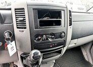 Volkswagen Crafter 9