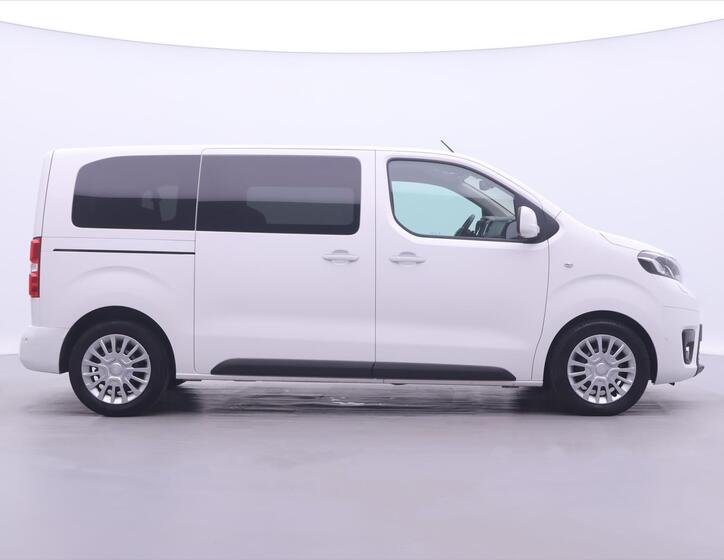 Toyota ProAce Verso 8