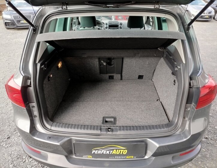 Volkswagen Tiguan SUV / Terénní 1,4 l 118 kw