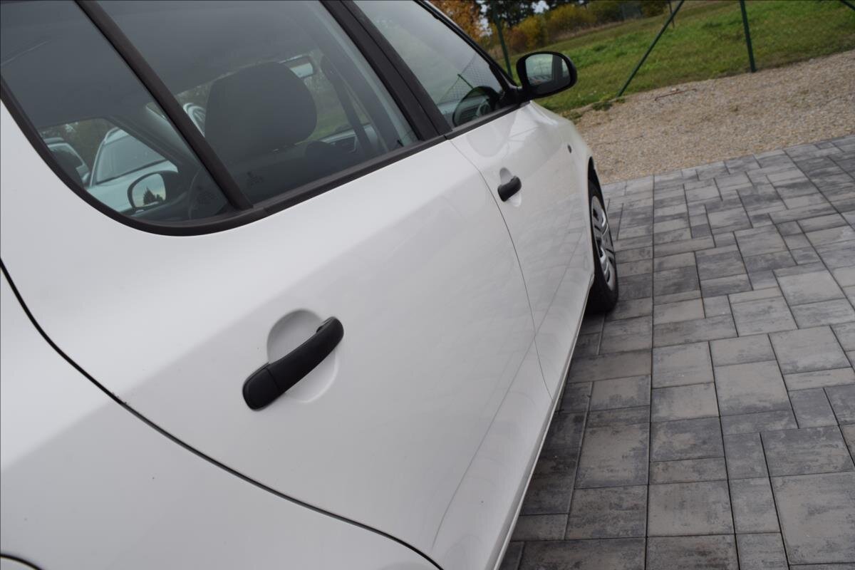 Škoda Fabia Hatchback 1,2 l 44 kw