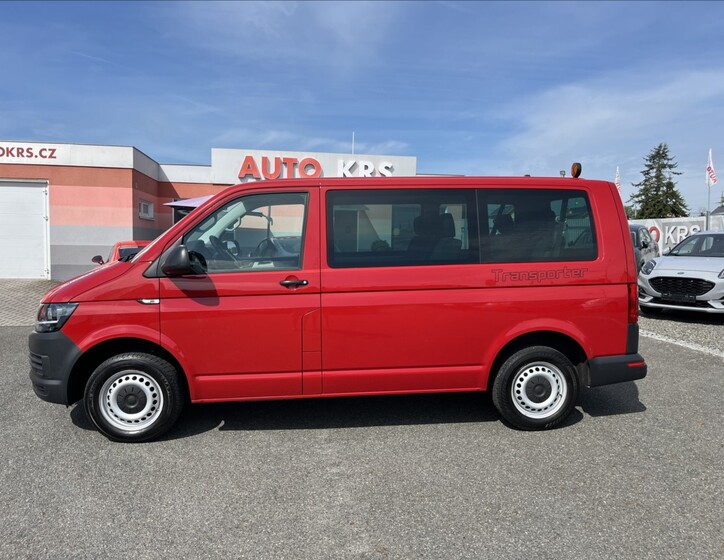 Volkswagen Transporter 9