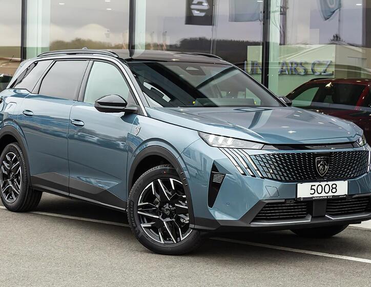Peugeot 5008 3