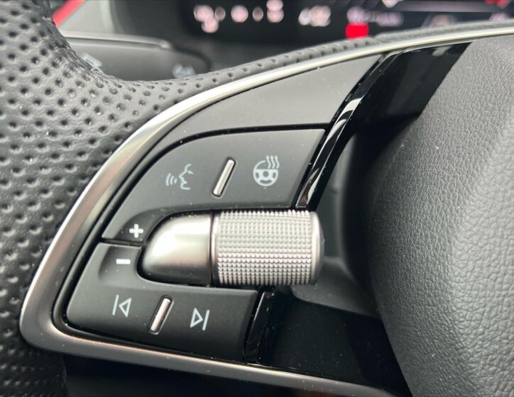 Škoda Scala Hatchback 1,5 l 110 kw