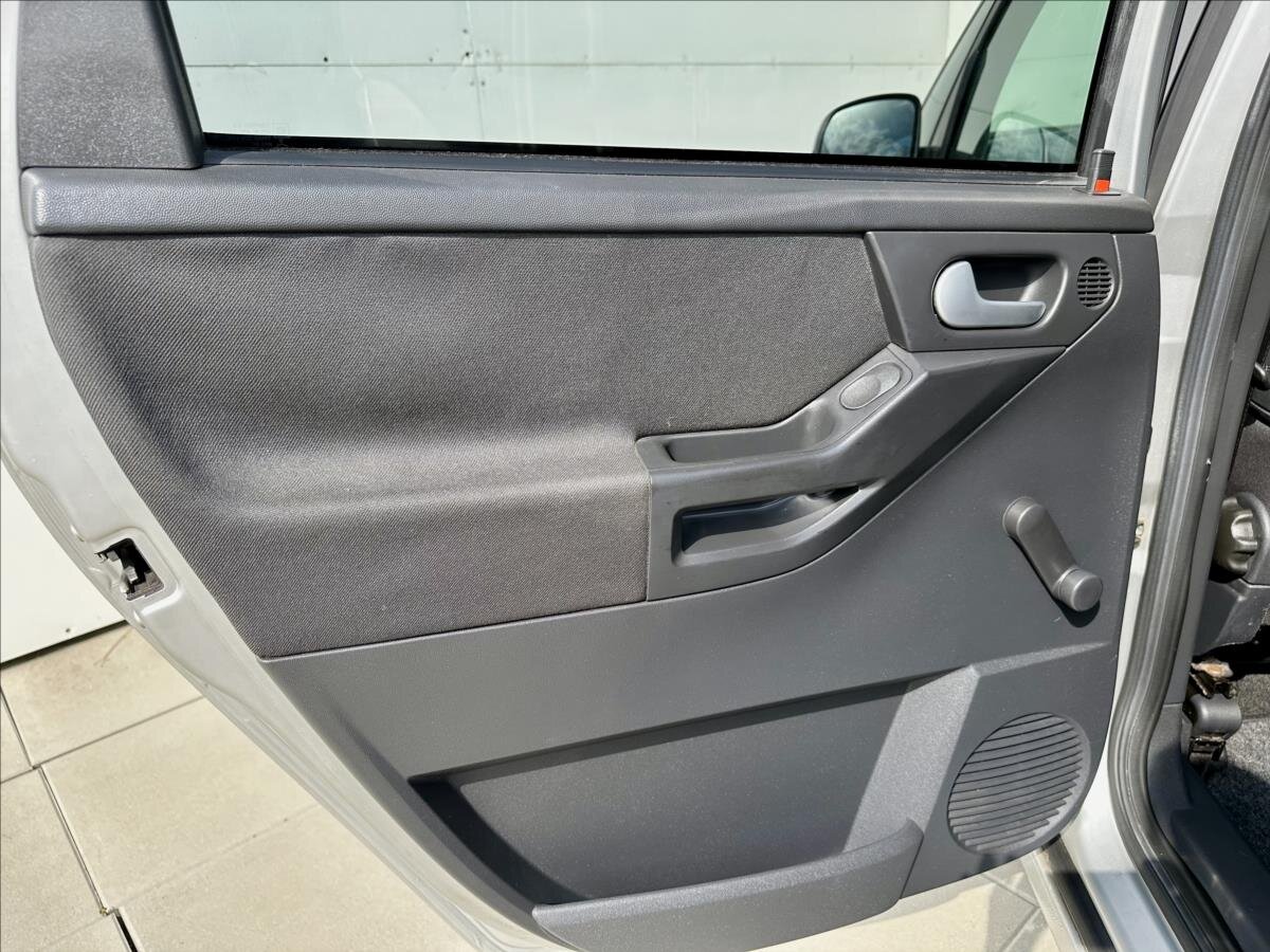 Opel Meriva MPV 1,6 l 74 kw