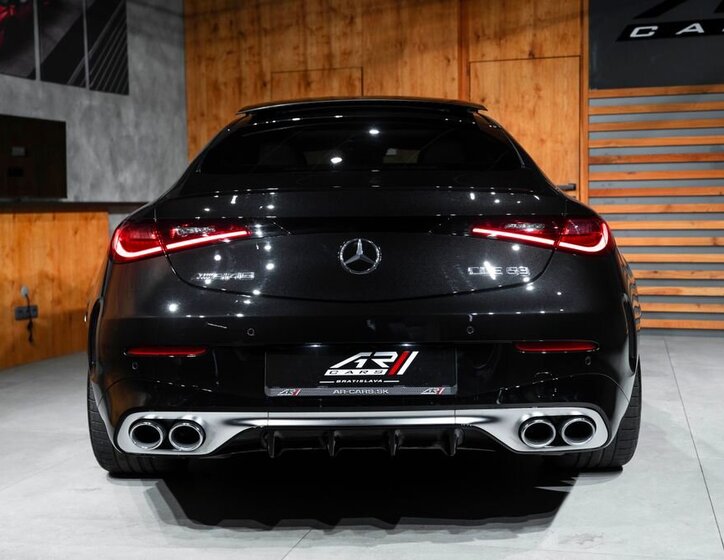 Mercedes-Benz Ostatní Kupé 3,0 l 330 kw