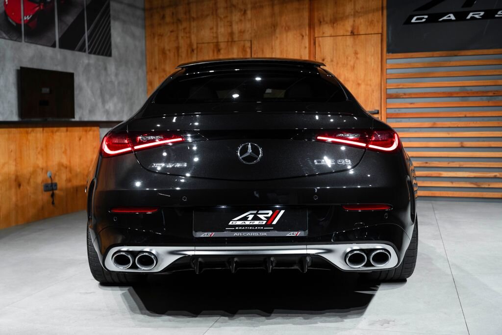 Mercedes-Benz Ostatní Kupé 3,0 l 330 kw