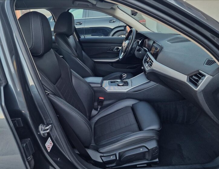 BMW Řada 3 Kombi 2,0 l 110 kw