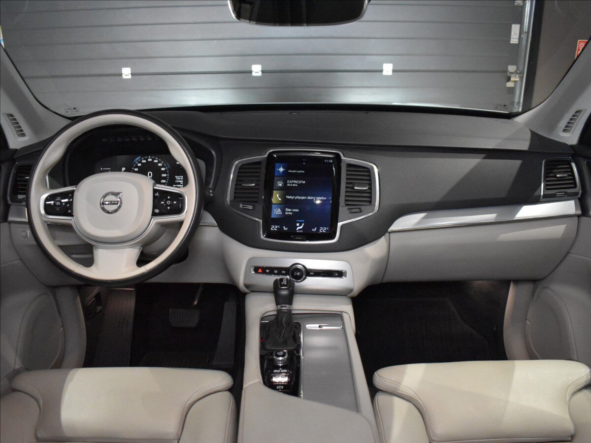 Volvo XC90 SUV 2,0 l 173 kw