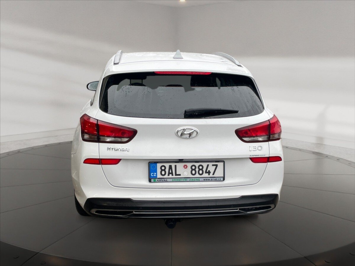 Hyundai i30 Kombi 1,6 l 85 kw