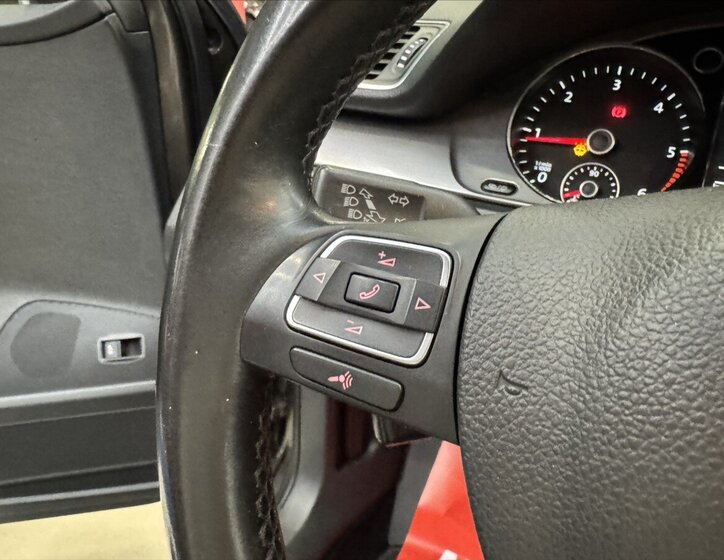 Volkswagen Passat Kombi 2,0 l 103 kw