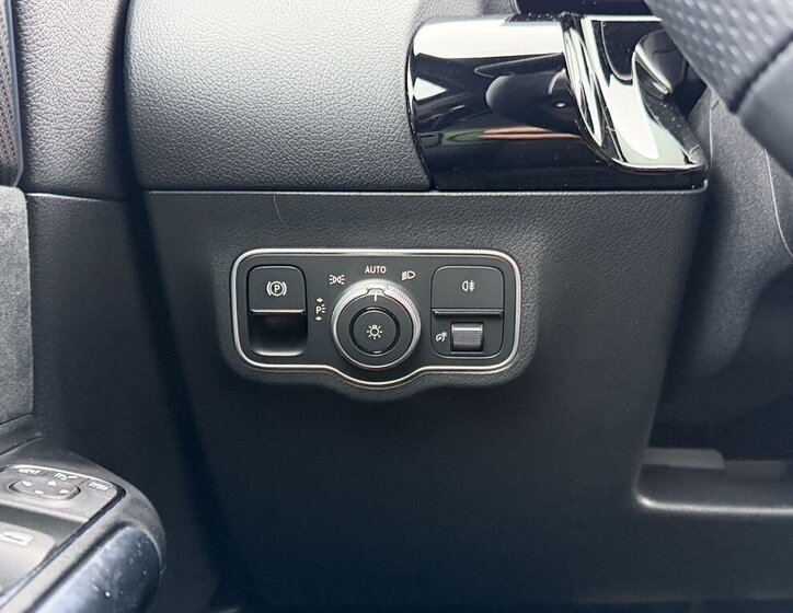 Mercedes-Benz GLA SUV 2,0 l 110 kw