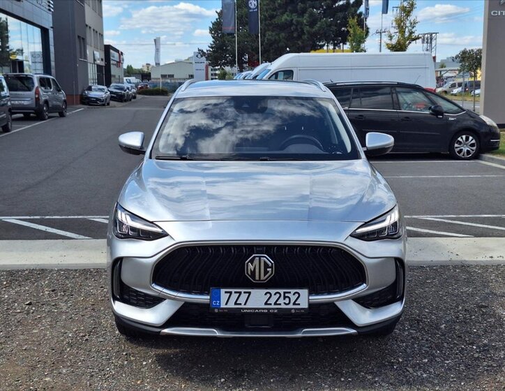 MG HS SUV / Terénní 1,5 l 119 kw