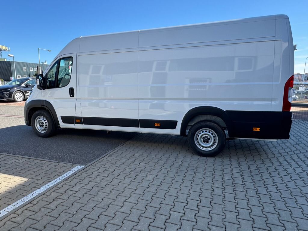 Toyota Proace Max Skříň 2,2 l 133 kw