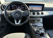 Mercedes-Benz Třídy E Sedan / Limuzína 3,0 l 190 kw