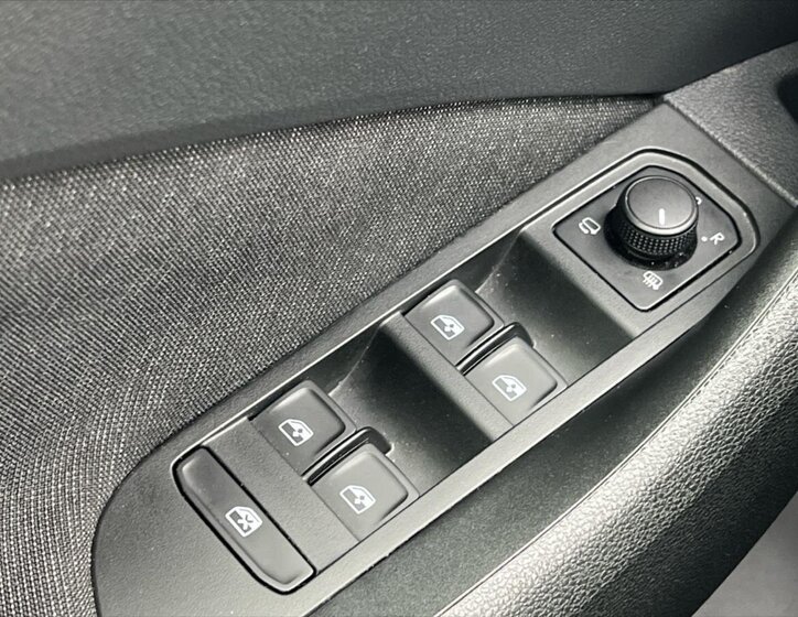 Škoda Scala Hatchback 1,6 l 85 kw