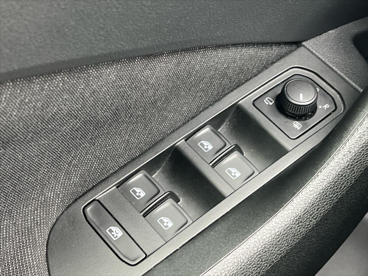 Škoda Scala Hatchback 1,6 l 85 kw