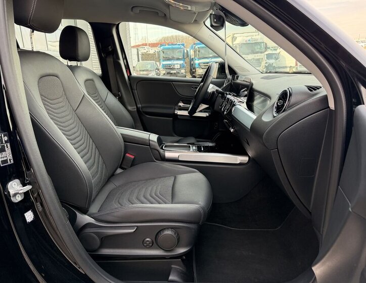 Mercedes-Benz GLB SUV / Terénní 2,0 l 85 kw