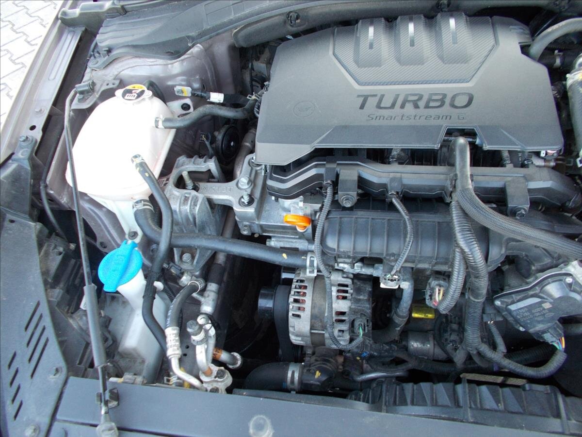 Hyundai i30 Kombi 998,0 88 kw