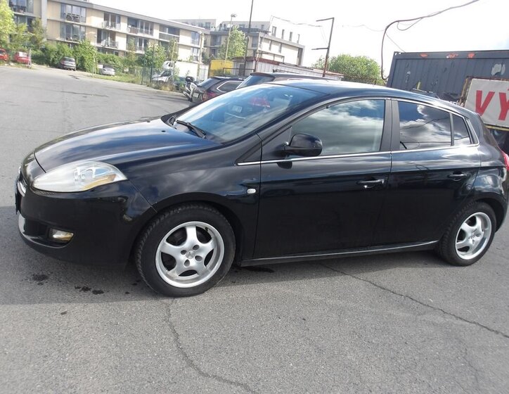 Fiat Bravo Hatchback 1,4 l 88 kw