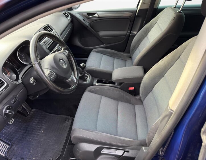 Volkswagen Golf Hatchback 1,4 l 90 kw