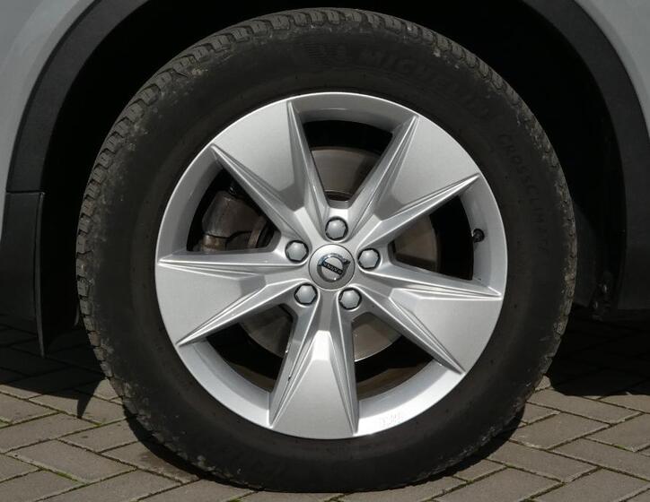 Volvo XC40 22