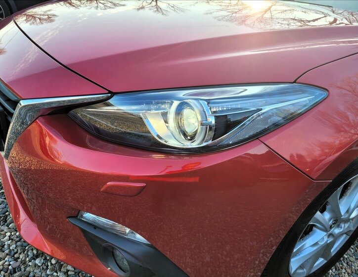 Mazda 3 Sedan / Limuzína 2,0 l 88 kw