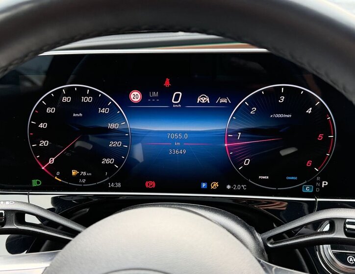 Mercedes-Benz Třídy E Kombi 2,0 l 145 kw