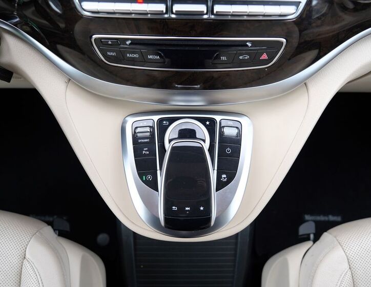 Mercedes-Benz Třídy V 37