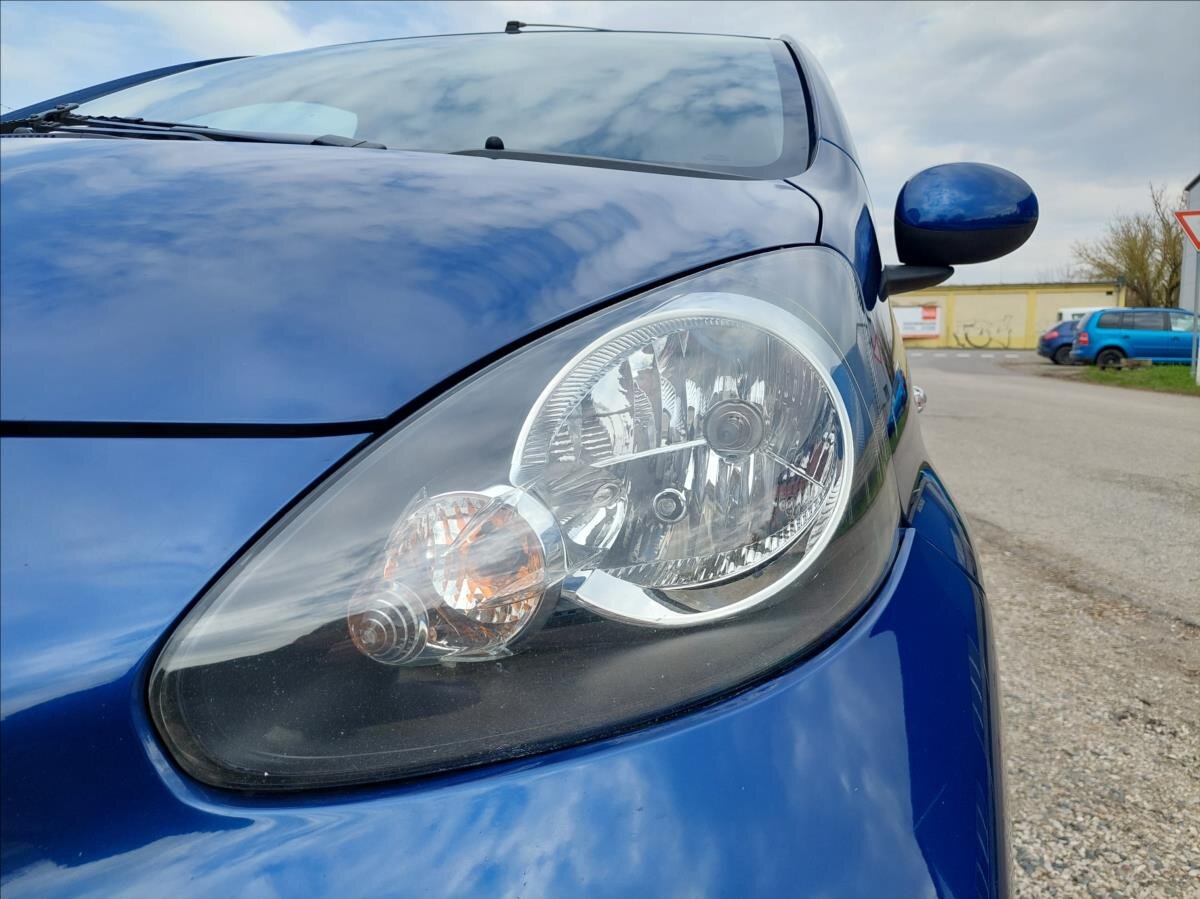 Toyota Aygo Hatchback 998,0 50 kw