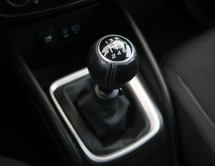 Fiat Tipo Sedan / Limuzína 1,4 l 70 kw