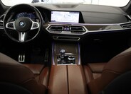 BMW X7 9