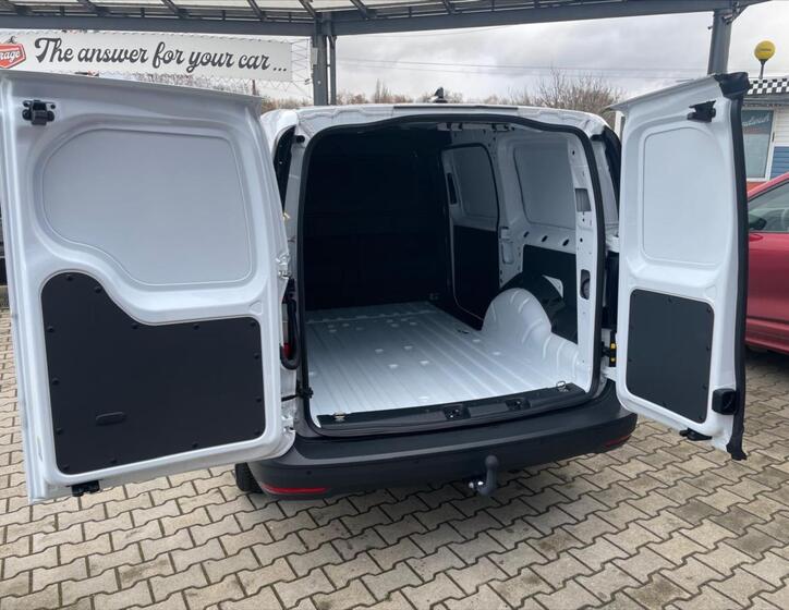 Ford Transit Connect 8