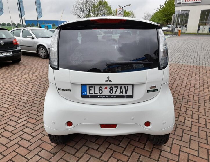 Mitsubishi Ostatní Hatchback 0,0 35 kw