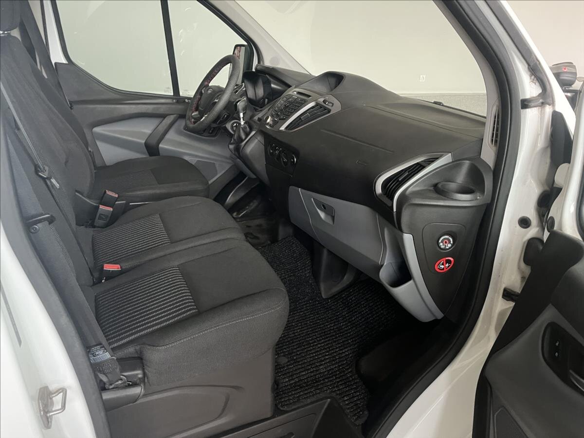 Ford Transit Custom Skříň 2,2 l 74 kw