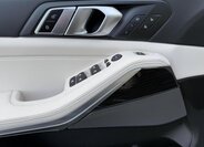 BMW X5 SUV 3,0 l 250 kw