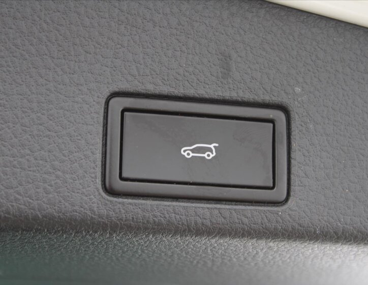 Volkswagen Touareg SUV 3,0 l 193 kw