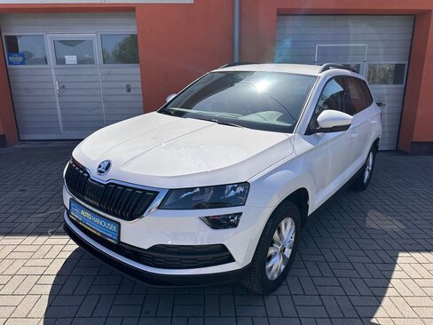 Škoda Karoq SUV / Terénní 1,5 l 110 kw