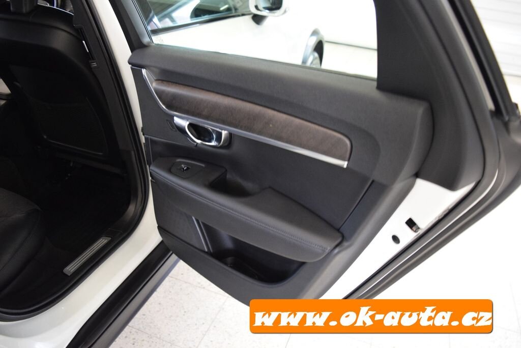 Volvo V90 Kombi 2,0 l 140 kw