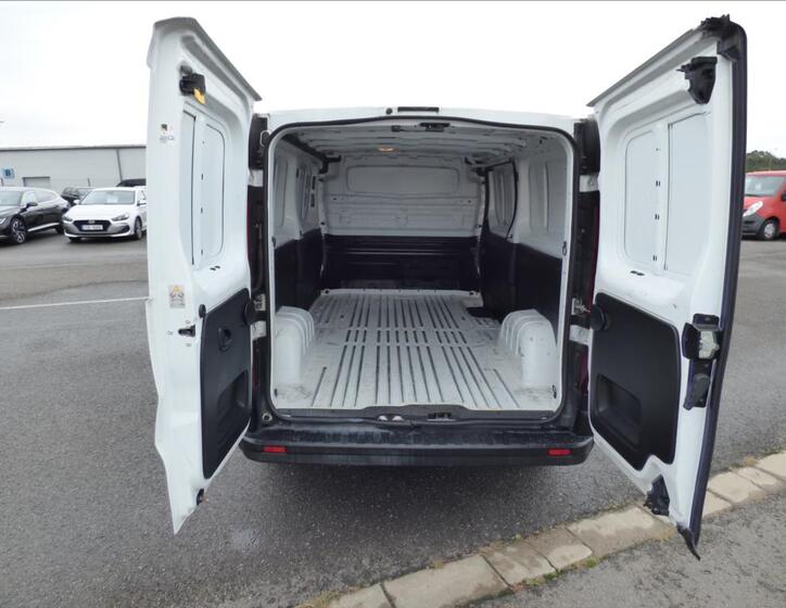 Renault Trafic 25