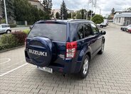 Suzuki Grand Vitara SUV / Terénní 2,4 l 124 kw