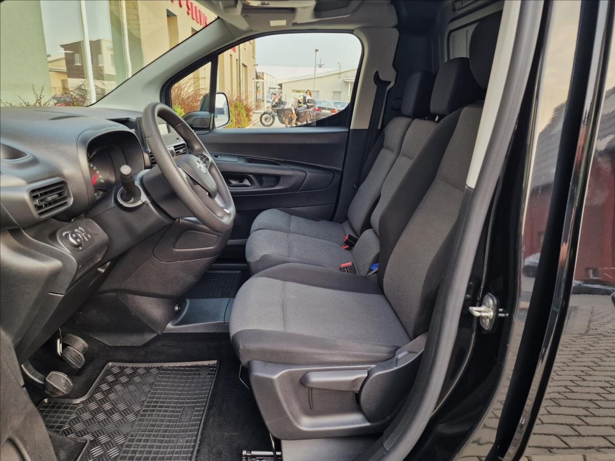 Opel Combo Skříň 1,5 l 75 kw