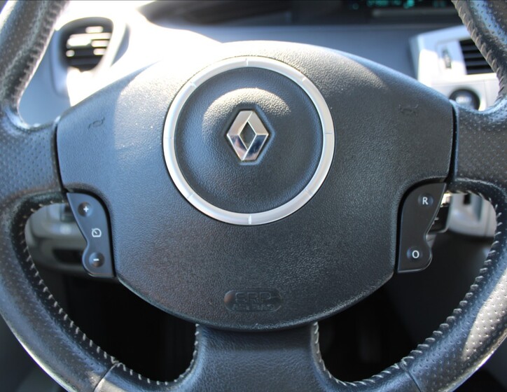 Renault Grand Scénic 11